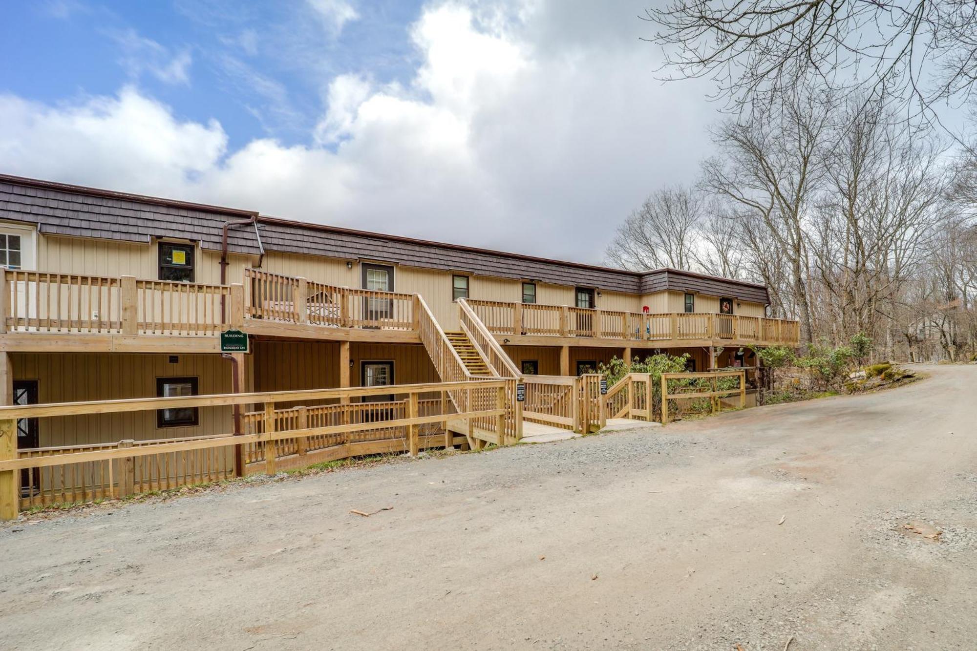 Beech Mountain Studio With Balcony Less Than 1 Mi To Skiing! Buitenkant foto